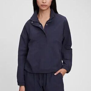 Gapfit navy windbreaker stretch active jacket